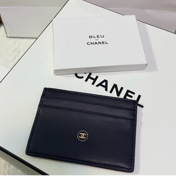 CHANEL Bleu De Chanel Wallet Cardholder for Men Limited Edition - Picture 1 of 7